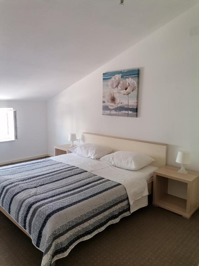 דראמליי Apartments Permida מראה חיצוני תמונה