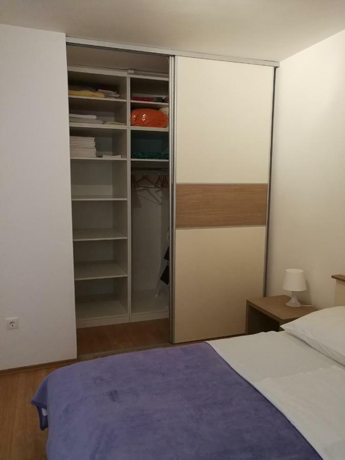 דראמליי Apartments Permida מראה חיצוני תמונה